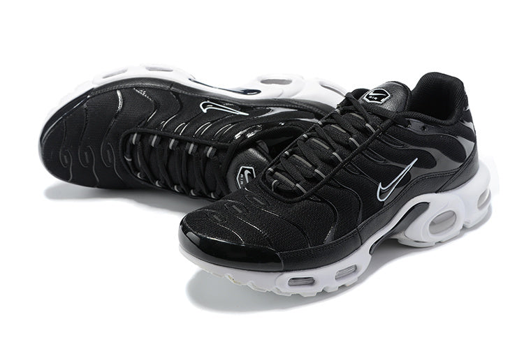 Air Max Plus TN "Black\White"